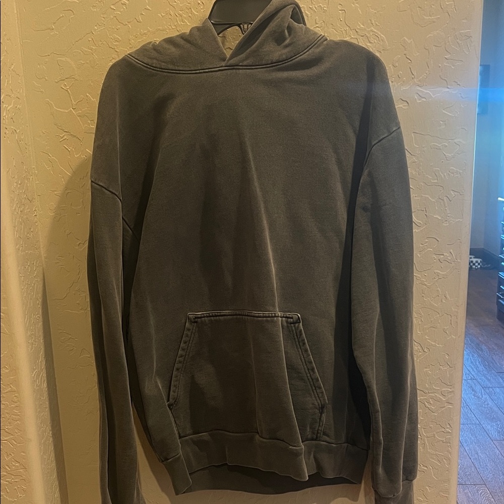 Men's Gray Hoodie